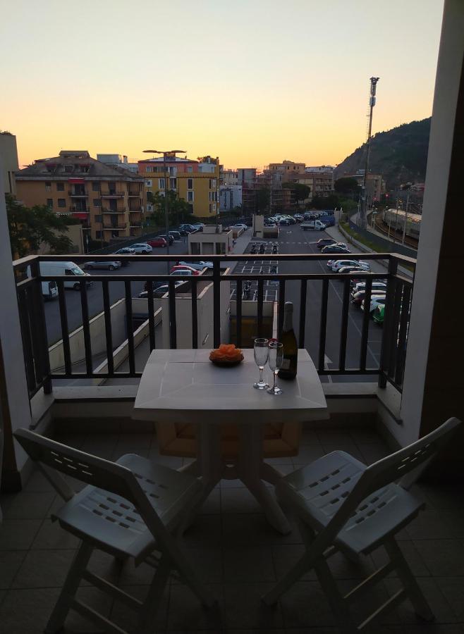 Giulia Apartment Сестри-Леванте Экстерьер фото